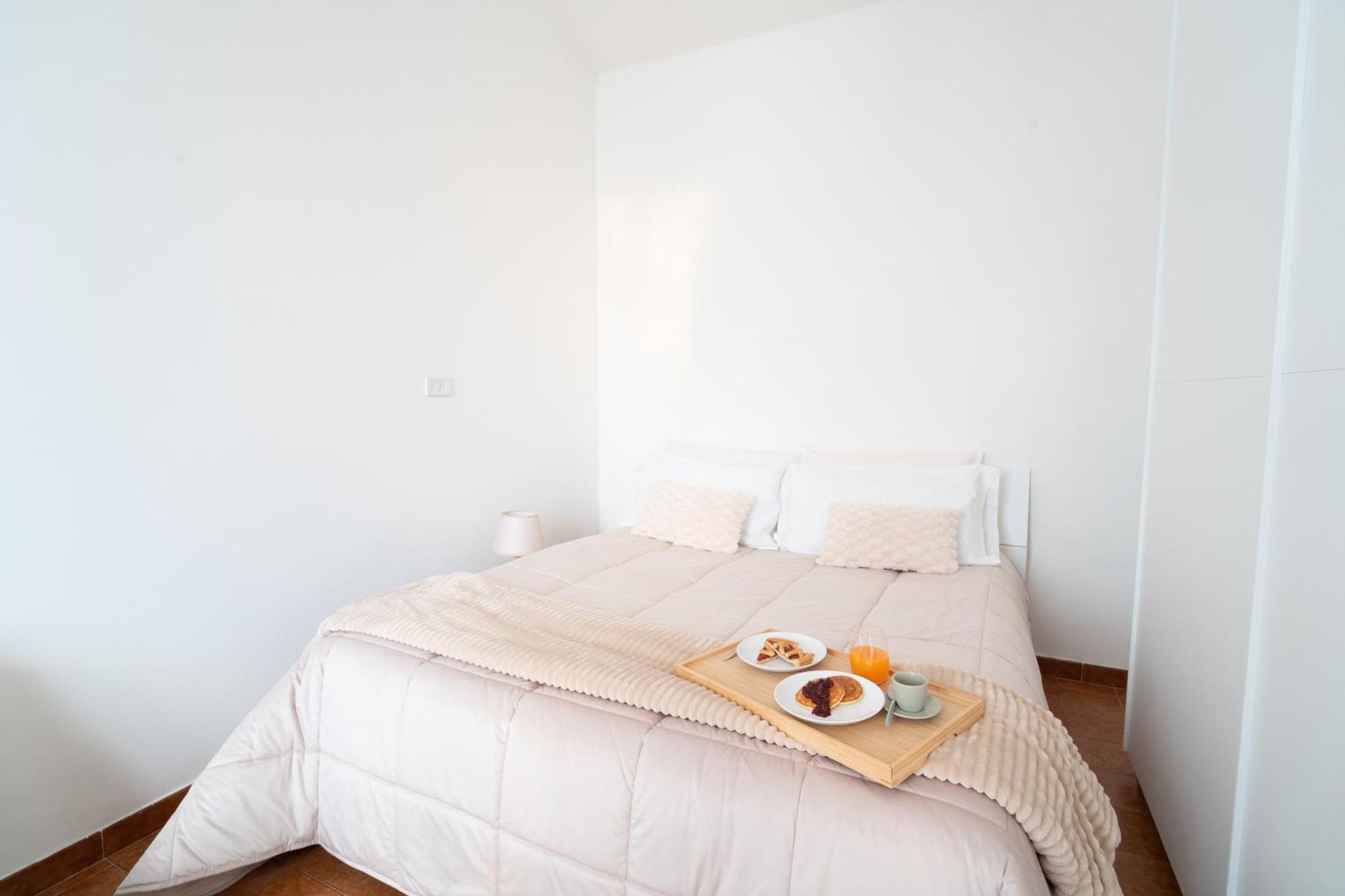 Villa Del Pino, Terrazza Vista Mare Minturno Eksteriør billede
